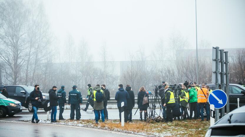 Policija pradėjo masinę judėjimo kontrolę