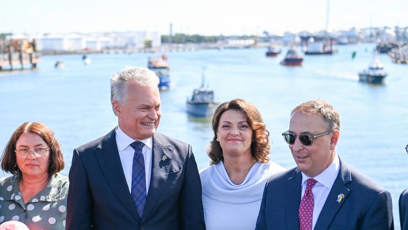 Prezidentas dalyvavo žuvusiųjų jūroje pagerbimo ceremonijoje