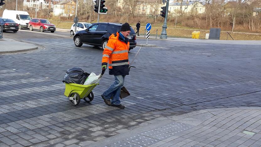 Tendencijos: UŽT specialistai atkreipė dėmesį, kad pernai užsienio šalyse lietuvių įdarbinimo apimtys sumažėjo 41,9 proc., o čia padidėjo 5,6 proc.