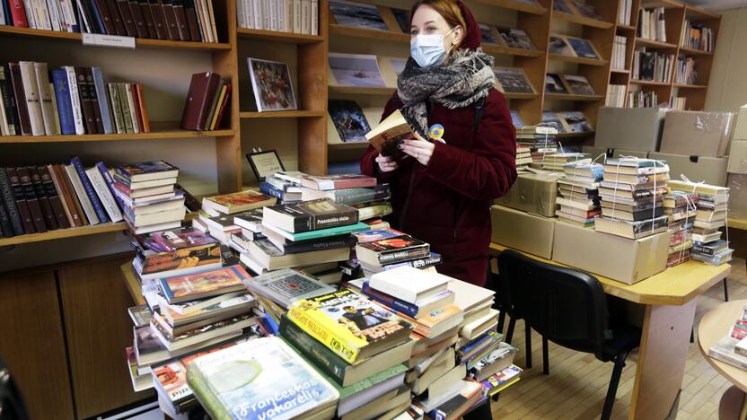 Akcija: šiandien ir rytoj I.Kanto bibliotekos Miško padalinyje skaitytojai už simbolinę kainą gali įsigyti nurašytų knygų.