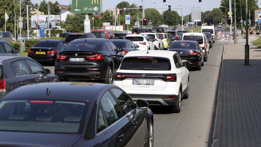 Danga: keturiose Minijos gatvės sankryžose vyks asfalto remonto darbai.