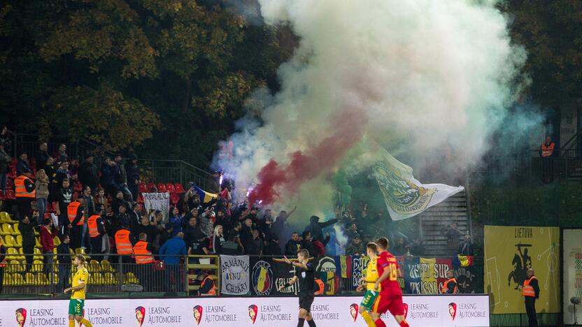 Futbolas: Lietuva-Rumunija 1:2