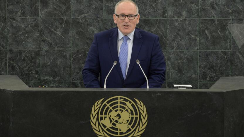 Nyderlandų užsienio reikalų ministras F.Timmermansas atsiprašė Rusijos