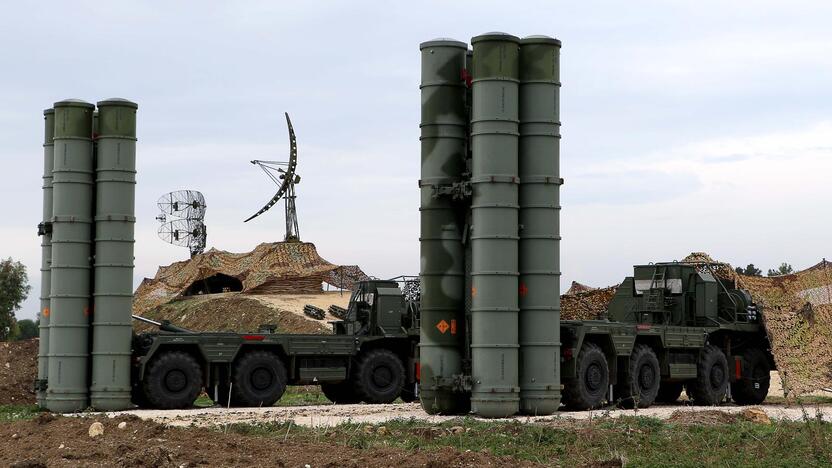 Raketos S-400