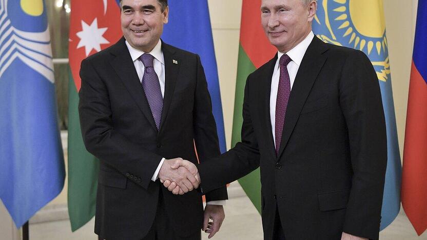 Gurbanguly Berdymuchamedovas ir Vladimiras Putinas