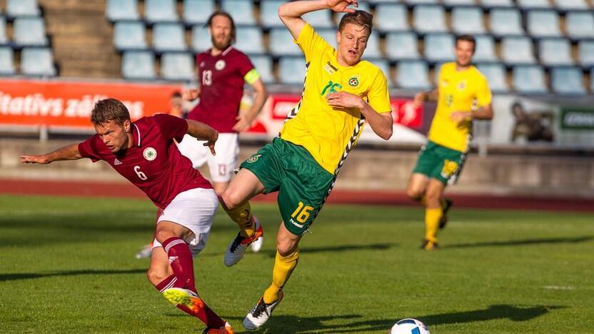 Baltijos futbolo taurė: Latvija - Lietuva 2:1