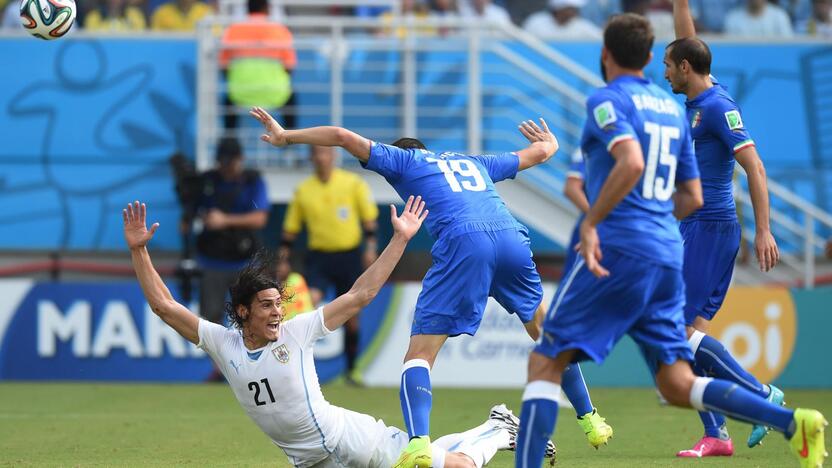 Pasaulio futbolo čempionatas: Italija - Urugvajus