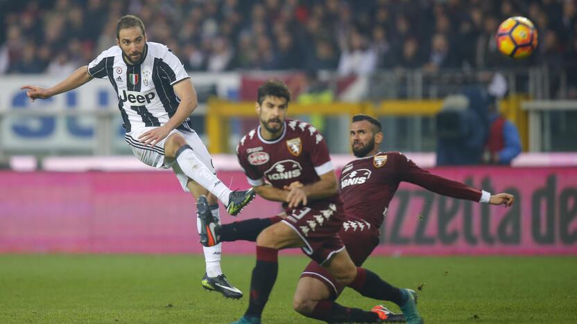 "Juventus" 3:1 įveikė "Torino" futbolininkus