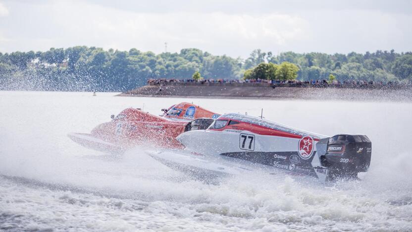 F2 vandens formulių lenktynių finalas