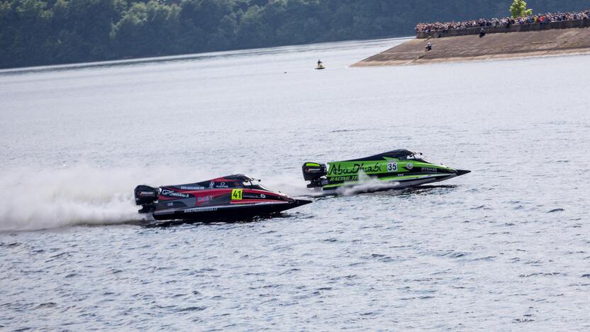 F2 vandens formulių lenktynių finalas