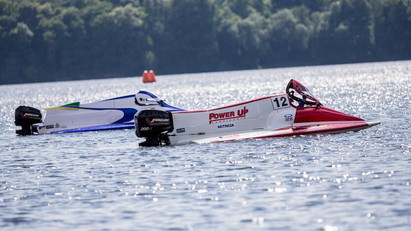 F2 vandens formulių lenktynių finalas