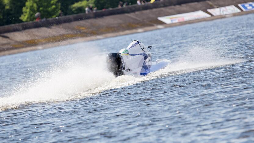 F2 vandens formulių lenktynių finalas