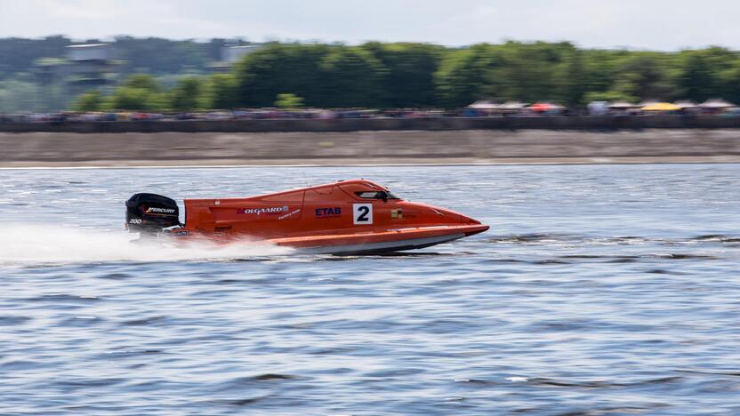 F2 vandens formulių lenktynių finalas