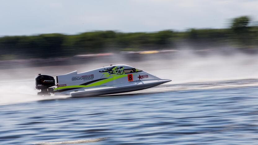 F2 vandens formulių lenktynių finalas