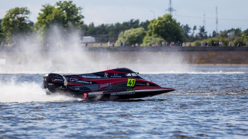 F2 vandens formulių lenktynių finalas