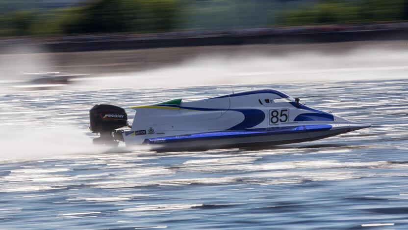 F2 vandens formulių lenktynių finalas