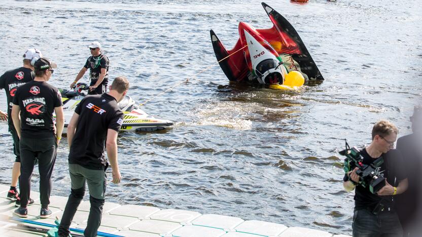 F2 vandens formulių lenktynių finalas