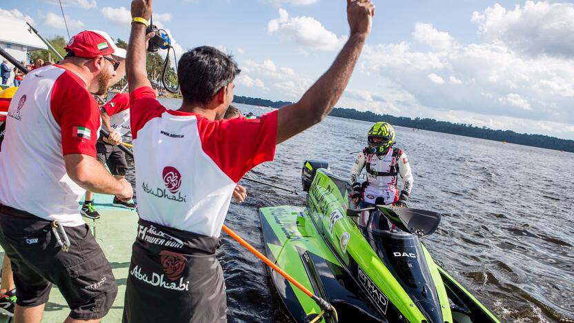 F2 vandens formulių lenktynių finalas