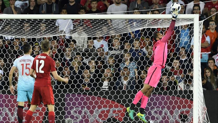 Euro 2016: Turkija - Čekija 2:0