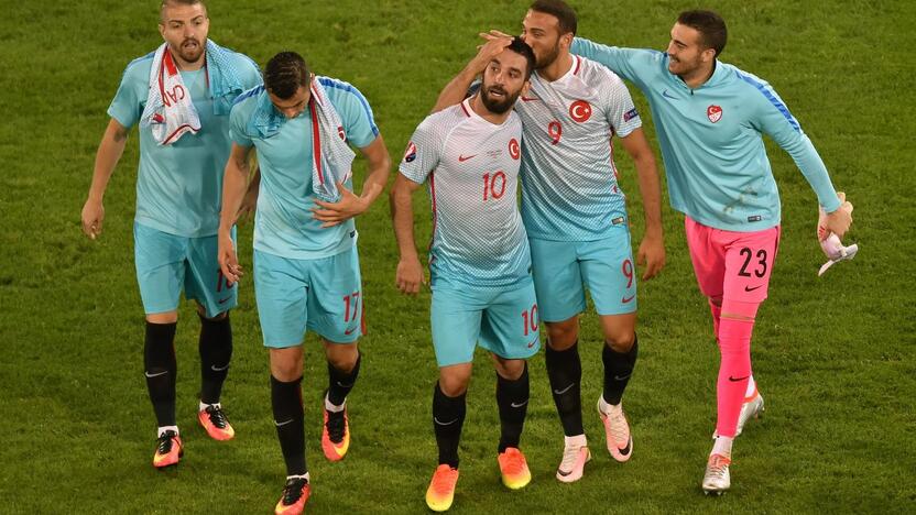 Euro 2016: Turkija - Čekija 2:0