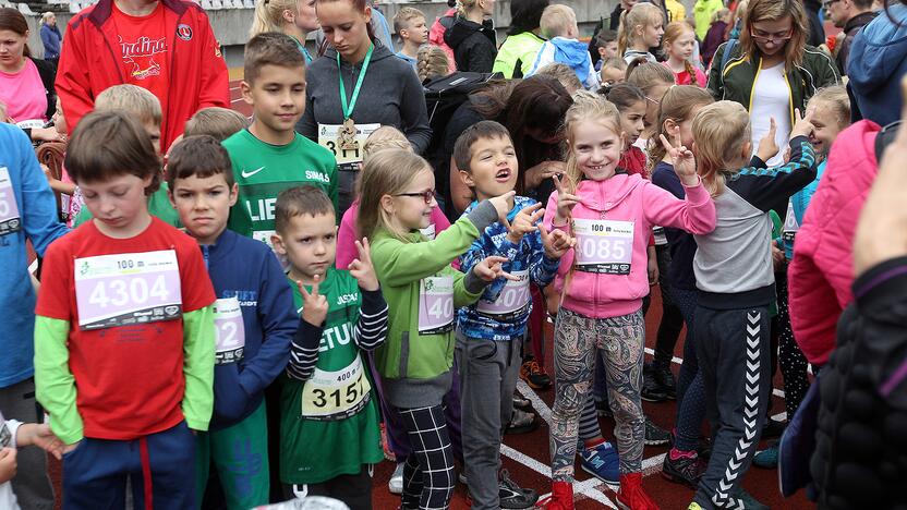 Ąžuolyno bėgimas. Šeimų ir vaikų varžybos