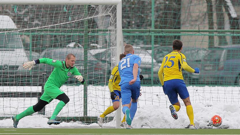 Lietuvos futolo A lyga: Jonavos „Lietava“ – Klaipėdos „Atlantas“ 0:1.