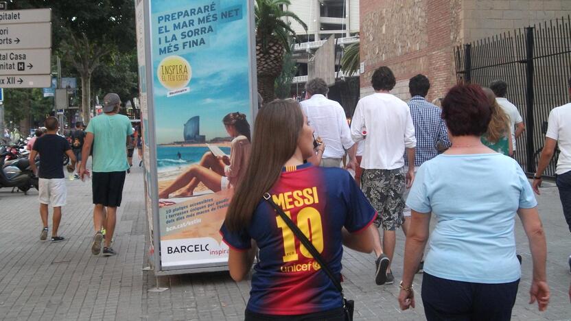 „Barcelona“ lyderio L.Messi marškinėlius vilki ir maži, ir dideli.