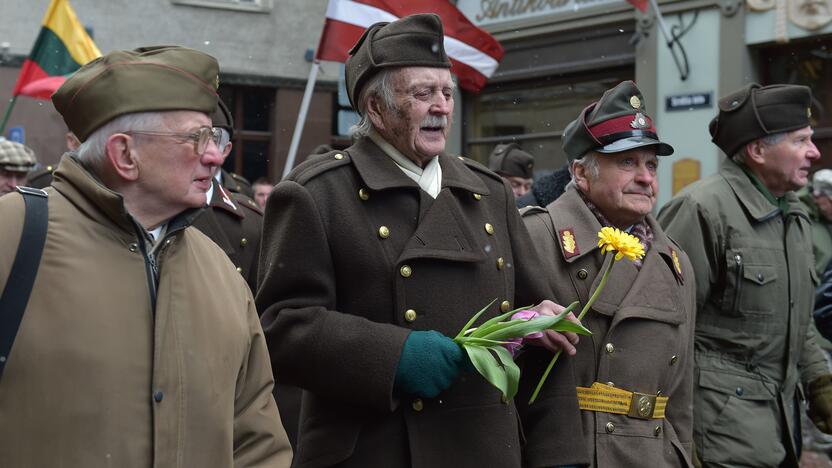 Maždaug 1 500 žmonių dalyvavo Latvijos SS legiono paminėjimo eitynėse Rygoje