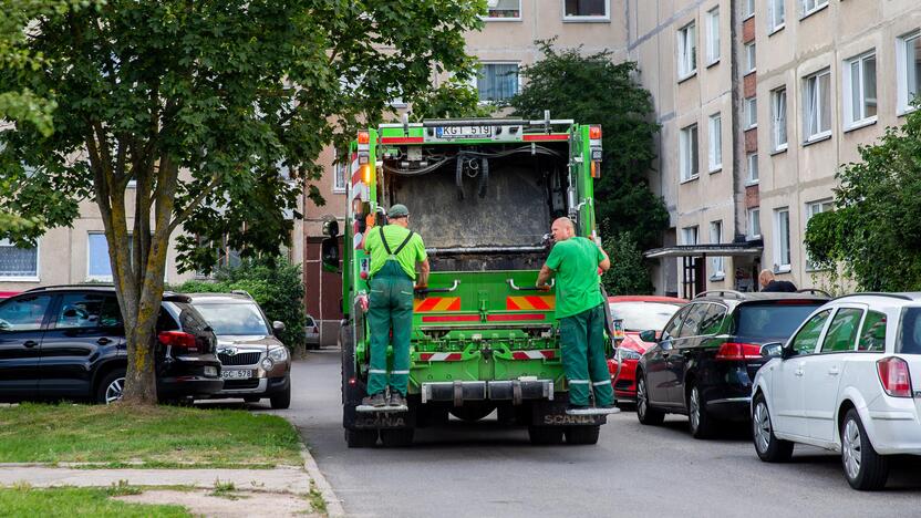 Naujų konteinerių pristatymas Vilniuje