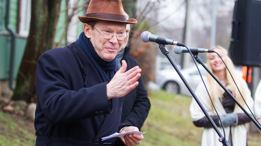 Vilniuje atidengta lentelė latvių kalba