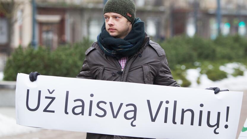 Piketas dėl gatvių pavadinimų užsienio kalbomis