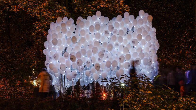 Šviesos festivalis Bernardinų sode