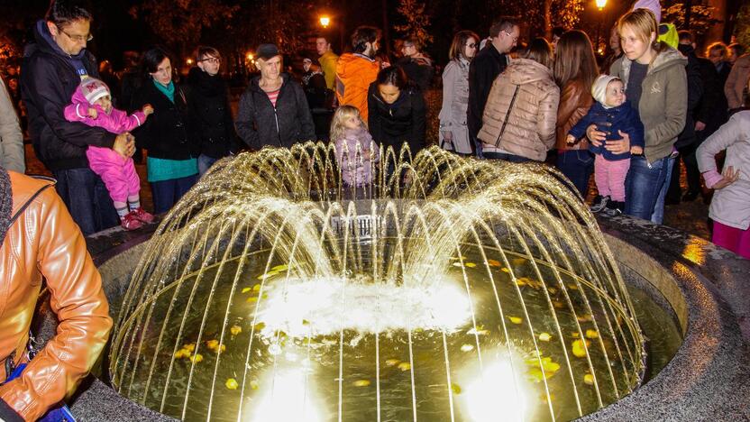 Šviesos festivalis Bernardinų sode