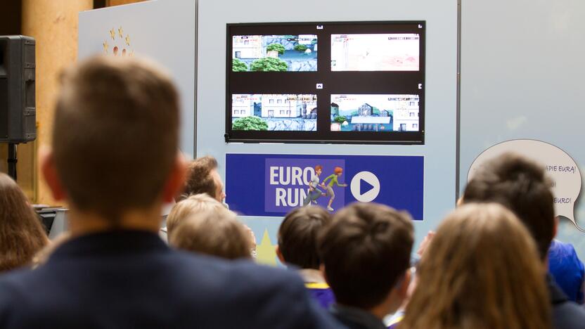 Edukacinio žaidimo apie eurą „Euro Run“ finalas