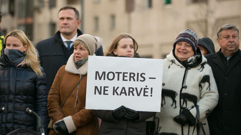 Protestas prieš pagalbinio apvaisinimo įstatymo pataisas