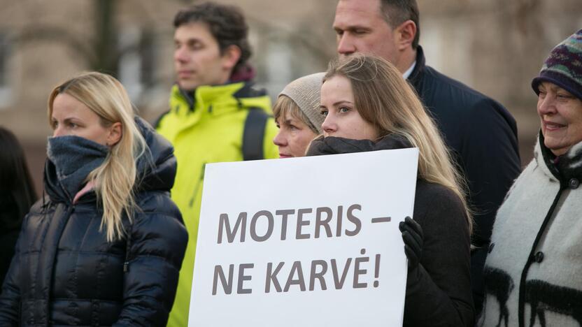 Protestas prieš pagalbinio apvaisinimo įstatymo pataisas