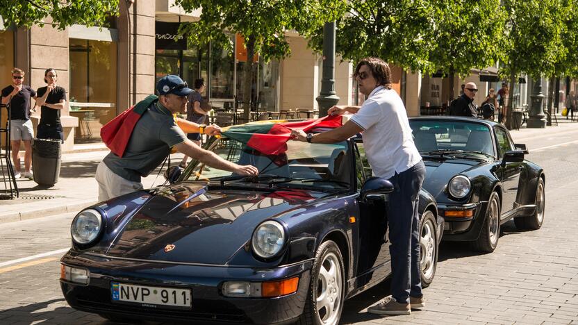 Vilniuje rinkosi „Porsche“ gerbėjai