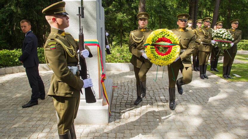 Monumentas žuvusiesiems už Lietuvos laisvę