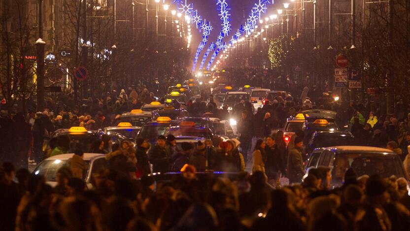 Vilniečiai švenčia 2016-ųjų metų sutiktuves