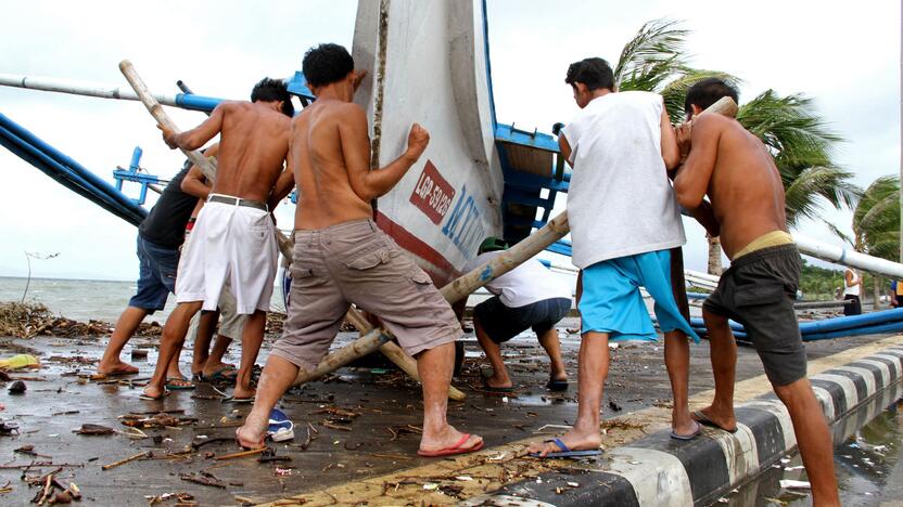 Filipinai ruošiasi supertaifūnui „Haiyan“