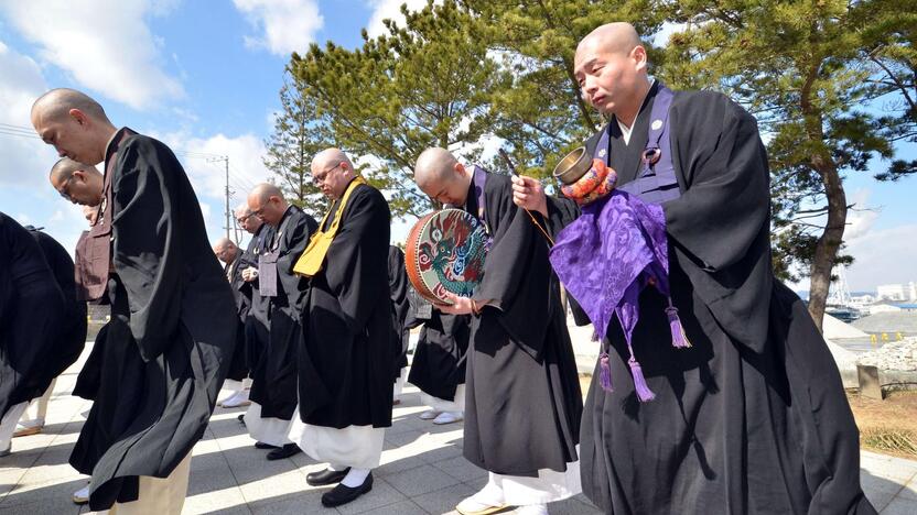 Po katastrofinio cunamio Japonijoje – jau ketveri