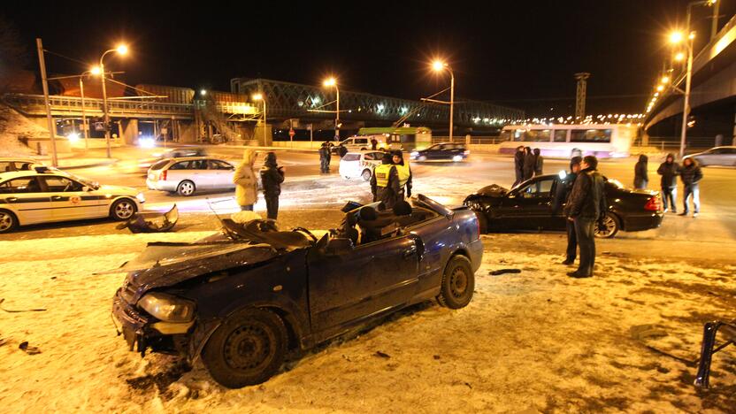 Automobilių susidūrimo momentą matė tik viena liudininkė.