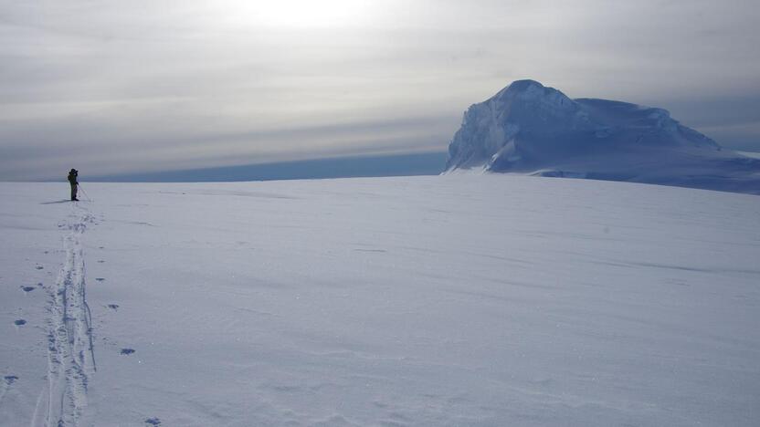 Užburianti, atšiauri ir nepaprasto grožio Islandija