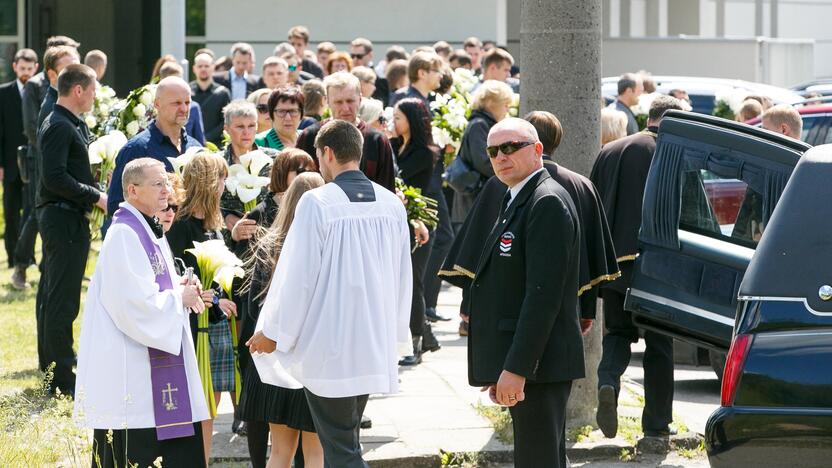 Nužudyto verslininko Aurimo Rapalio laidotuvės