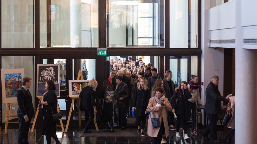 Žinomi atlikėjai Europos dieną atšventė teatre