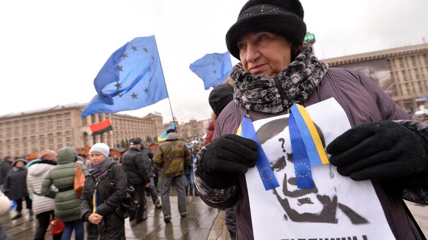 Ukrainos sostinėje - protestai ir gyva grandinė