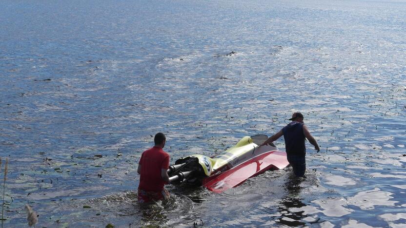 „Klaipėdos motorlaivių“ variklių gausmas nenutyla