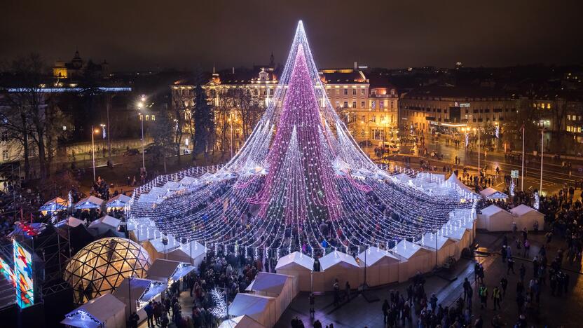 Vilniaus eglės įžiebimas