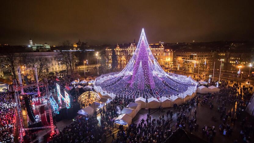 Vilniaus eglės įžiebimas