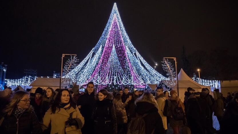 Vilniaus eglės įžiebimas